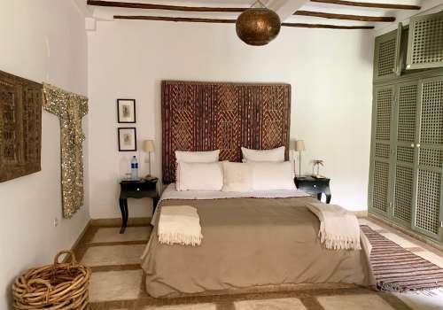 Luxury-in-the-medina-of-marrakech---riad-timila-review bedroom.