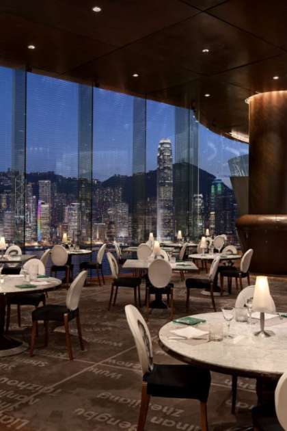 The Peninsula Hong Kong’s Symphony of Lights.