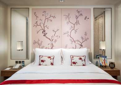 Hong kong's best kept secret   the pottinger review bedroom.