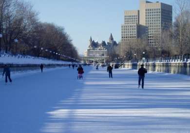 Rideau_canal_in_winter   copy.