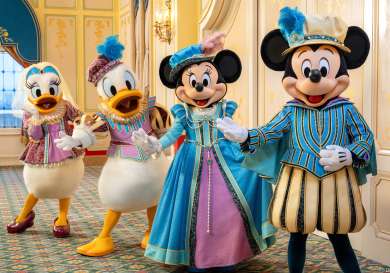 Mickey and minnie mouse characters with donald duck.