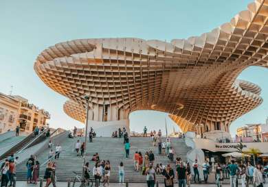 Photo of las cetas installation in seville .