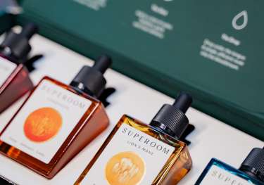 Bottles of superoom .