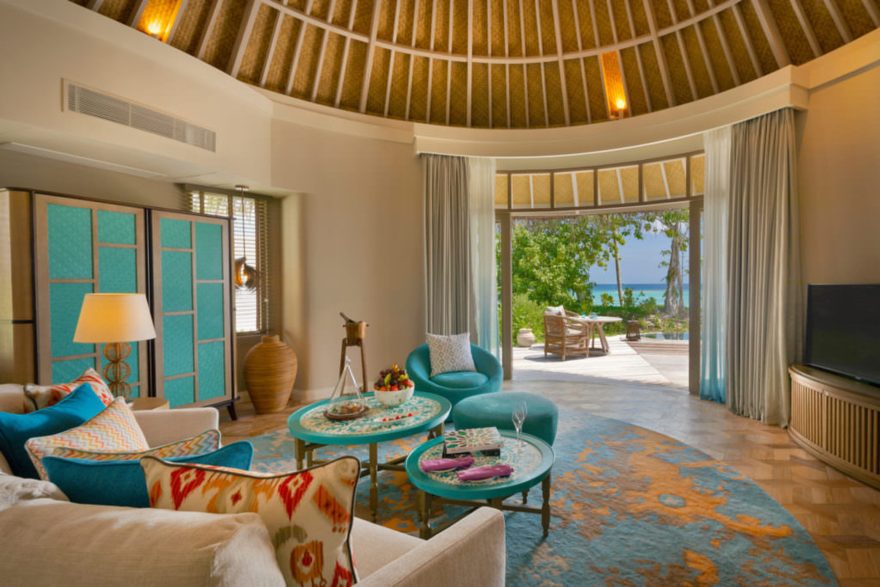 the-nautilus-maldives_bedroom-with-sea-view