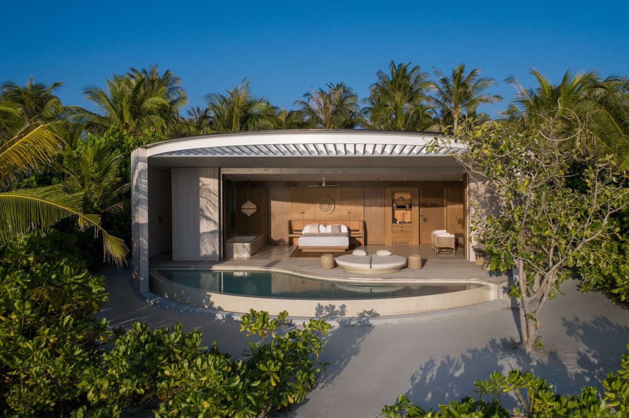 The ritz carlton maldives, fari islands   beach pool villa exterior_4.
