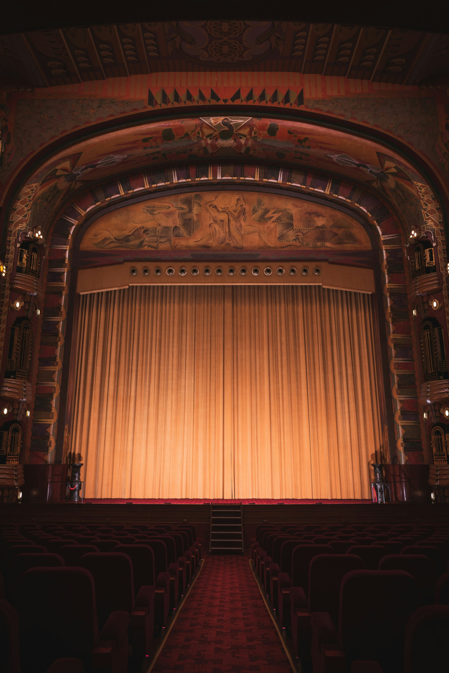 photo of theatre in amsterdam
