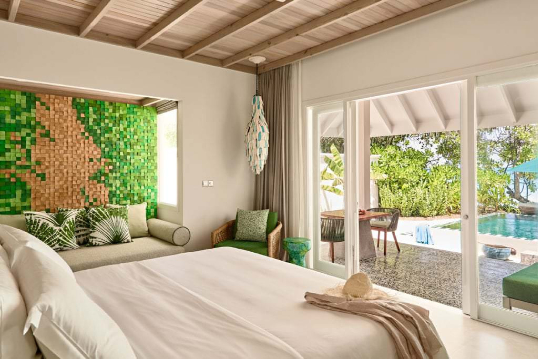 The Maldives edition – an intimate Q&A with Finolhu’s GM Marc reader inside bedroom