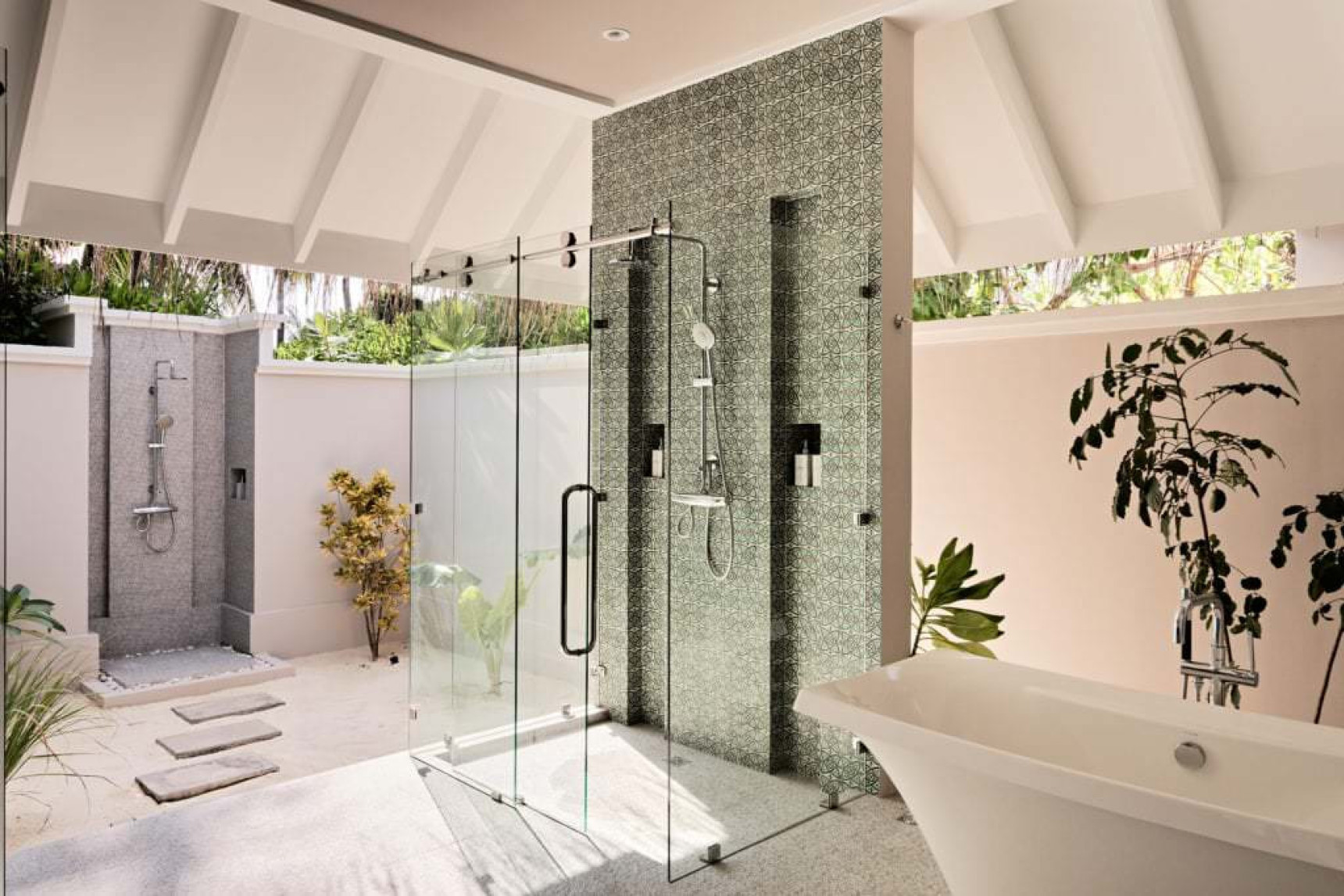 The Maldives edition – an intimate Q&A with Finolhu’s GM Marc reader bathroom shower