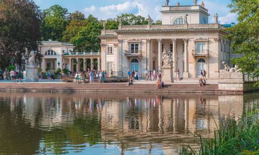 Lazienki palace .