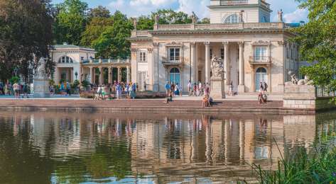 Lazienki palace .