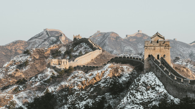 great wall of china dusted with snow