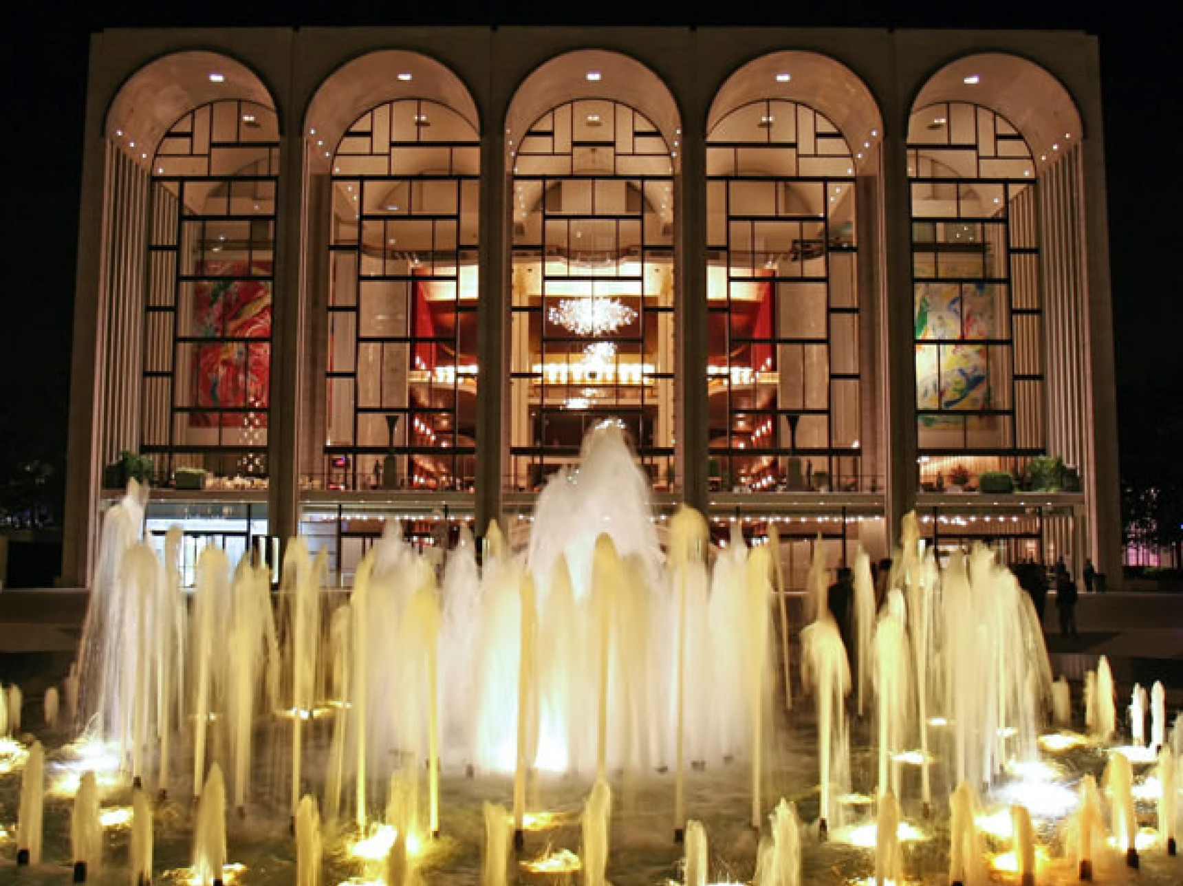 Metropolitan Opera exterior and fountains