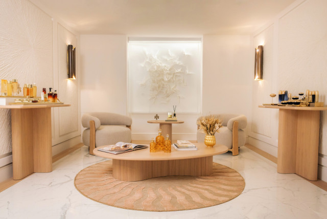 inside hotel guerlain spa