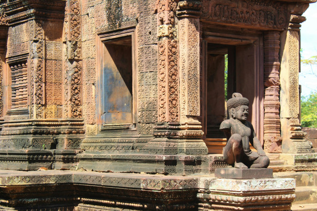 picture of temple in siem reap, cambodia