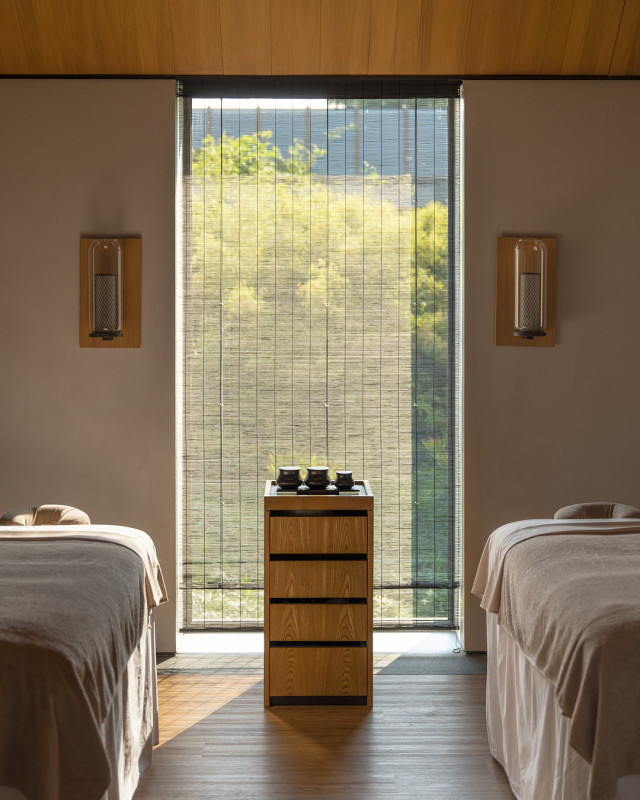 hotel spa treatment room