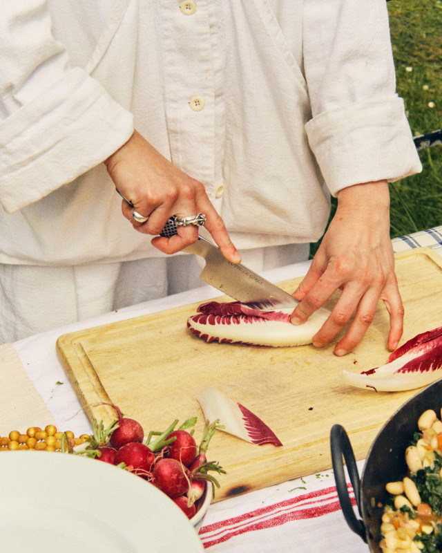 chef cutting up radicchio 