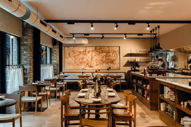 wildflowers restaurant interior 